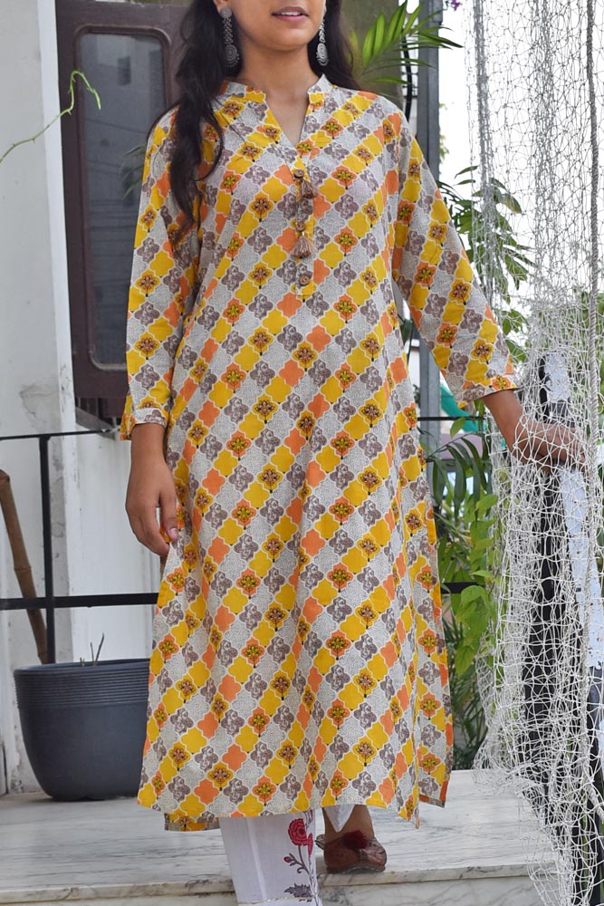 Elegant cotton Block Printed Long Kurta - size 38