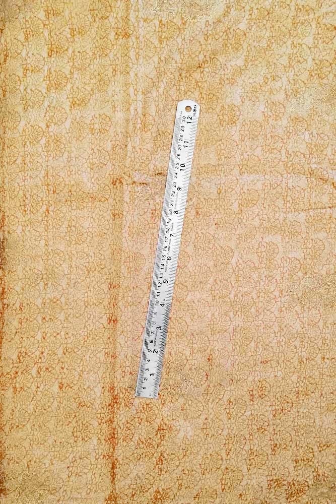 Fine silk fabric with screen print patterns