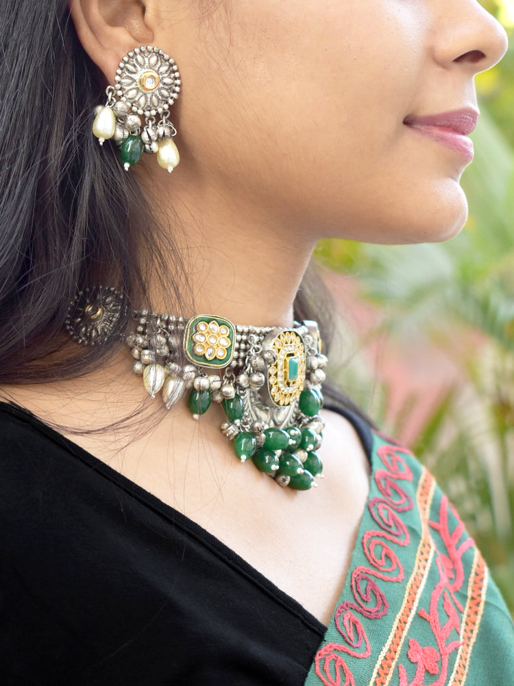 Beautiful Antique finish Silver Look Alike Necklace with Pacchi kundan, and pearls with earrings