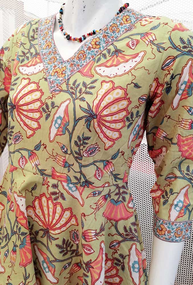 Elegant Cotton Dress In Beautiful Handkerchief Pattern