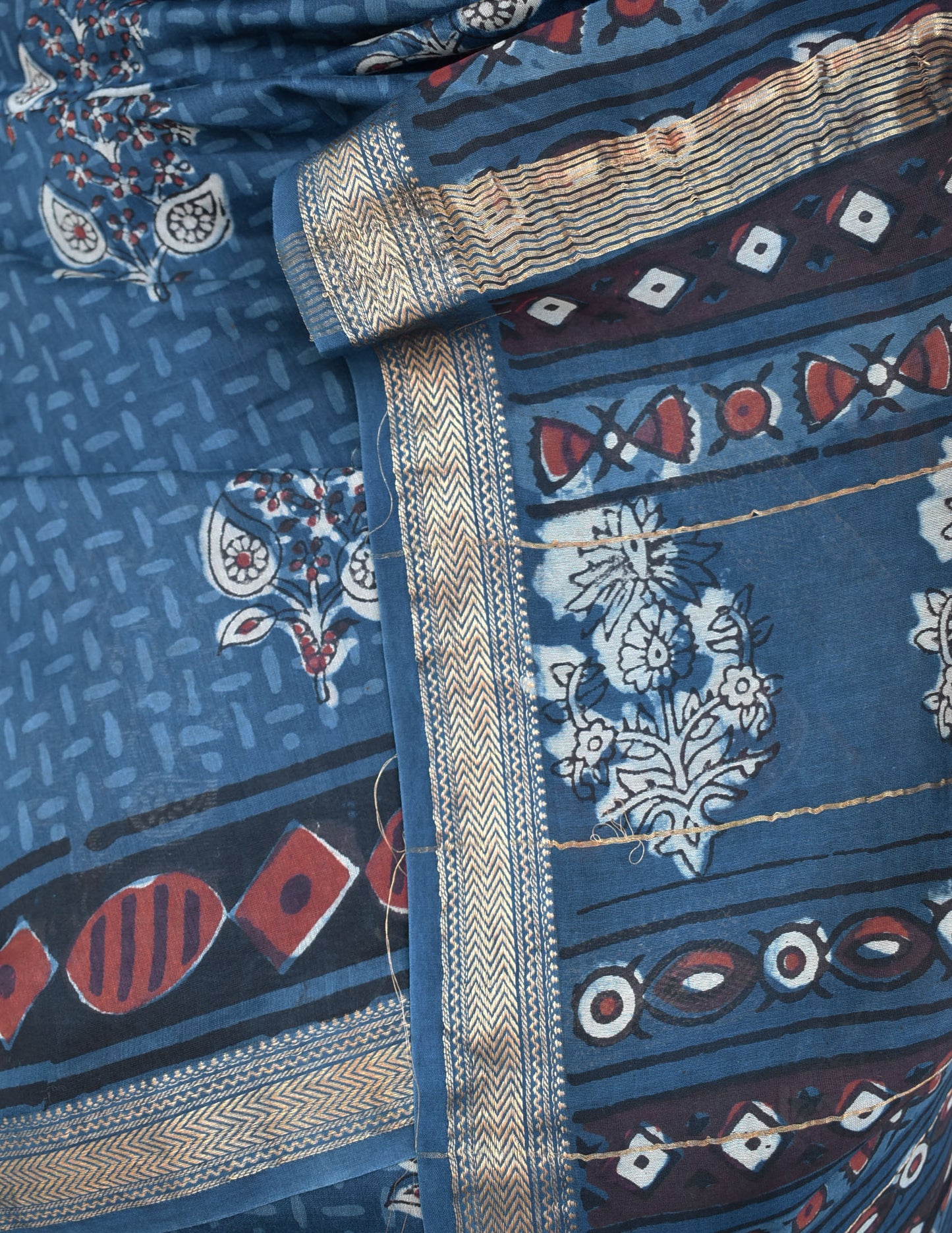 Beautiful Maheshwari Saree with Jahota ( Bagru + Dabu) Hand Block Print