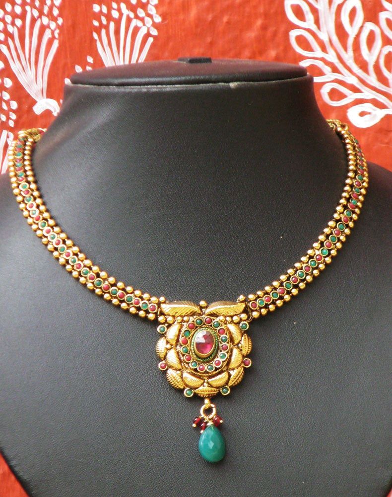 Designer Delicate Polki Set