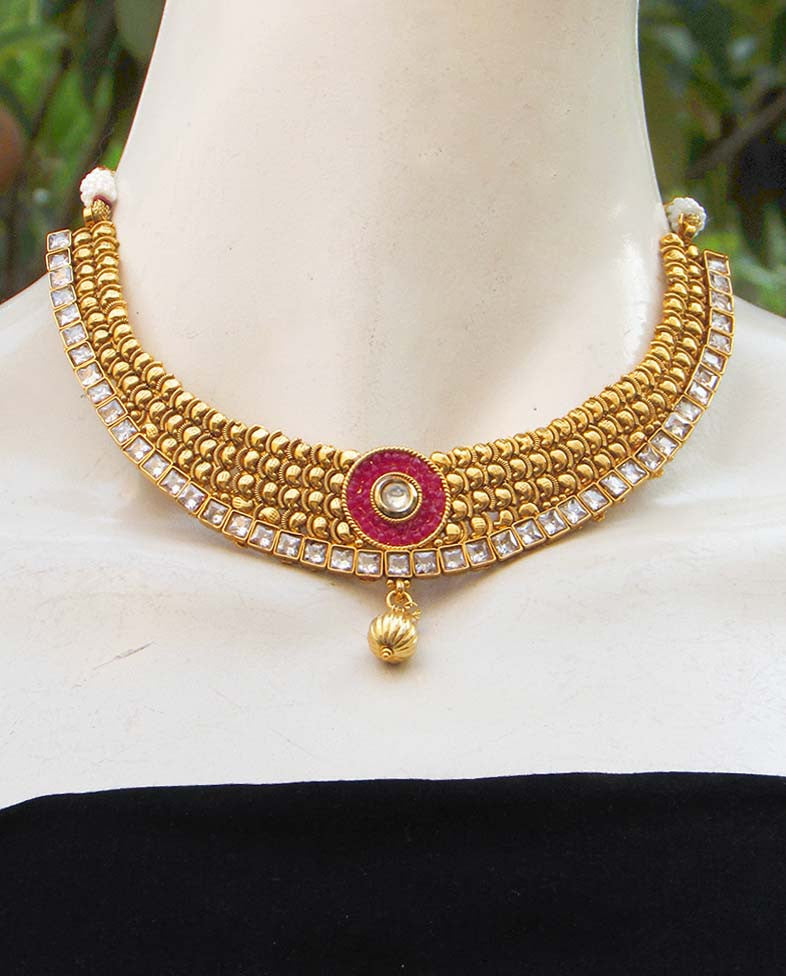 Stunning Kundan and Polki Necklace Set