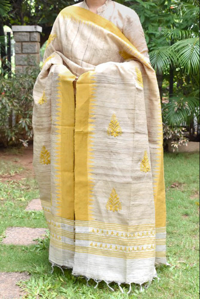 Geecha silk dupatta with Chikankari work