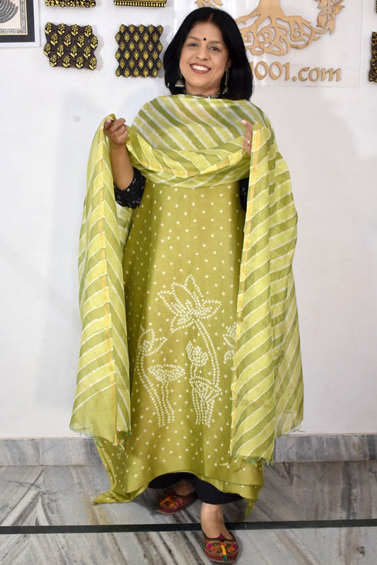 Premium Chanderi Silk Cotton Kurta dupatta sets with Bandhani Work