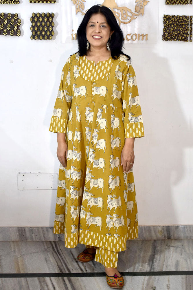 Elegant Hand Block Printed Cotton Kurta and pant set - Sizes 40 - 48