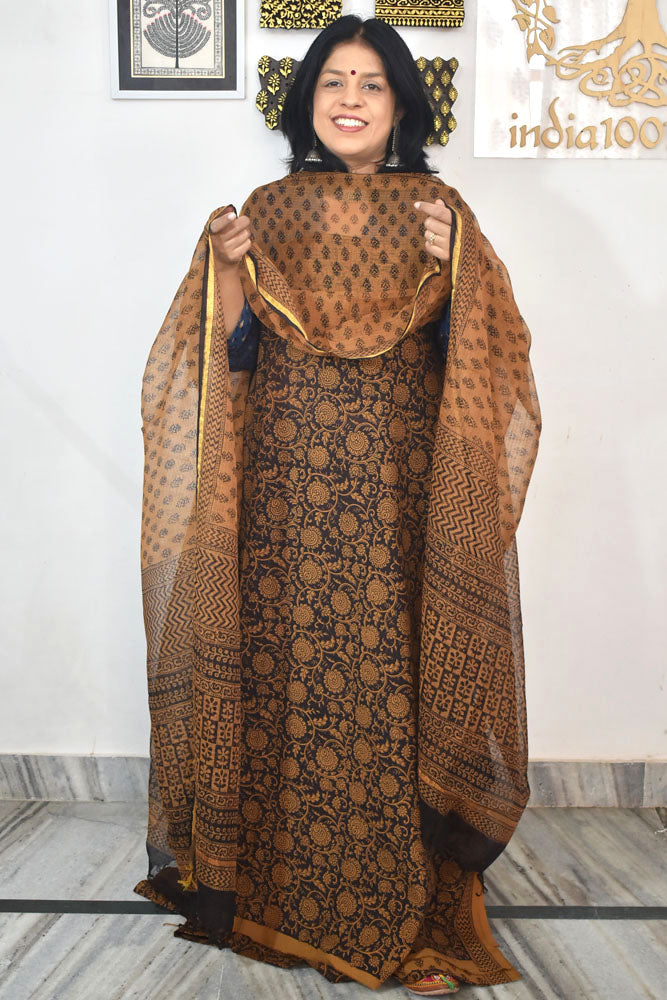 Classic Bagh Block Printed unstitched suit fabric with Kota Doria dupatta