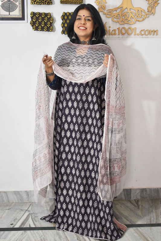 Classic Bagh Block Printed unstitched suit fabric with chiffon dupatta