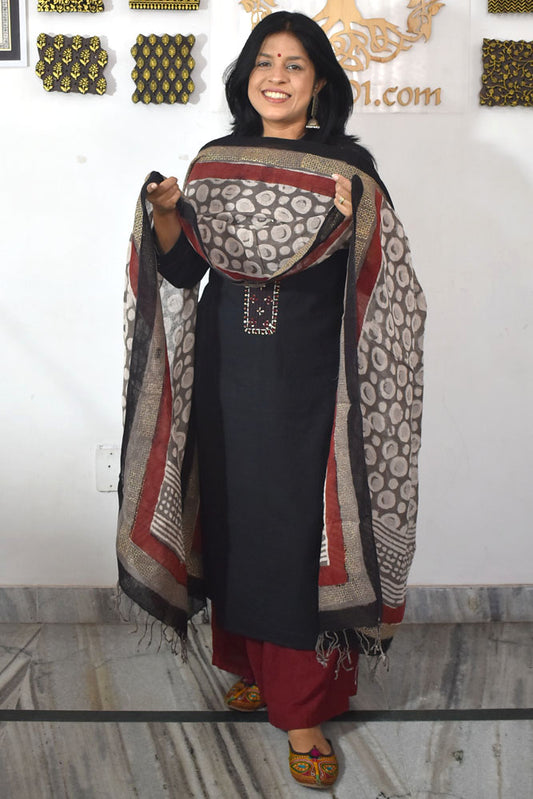 Elegant Hand Block Printed Pure Linen dupatta