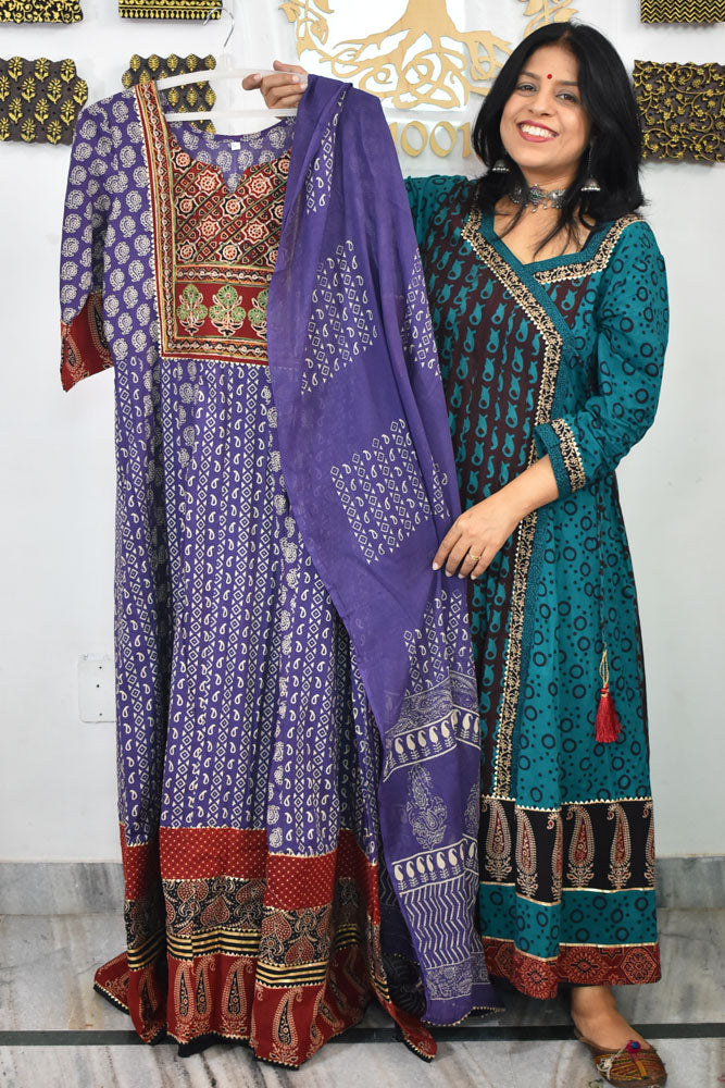 Bagh Anarkali Kurta and dupatta set - size 40