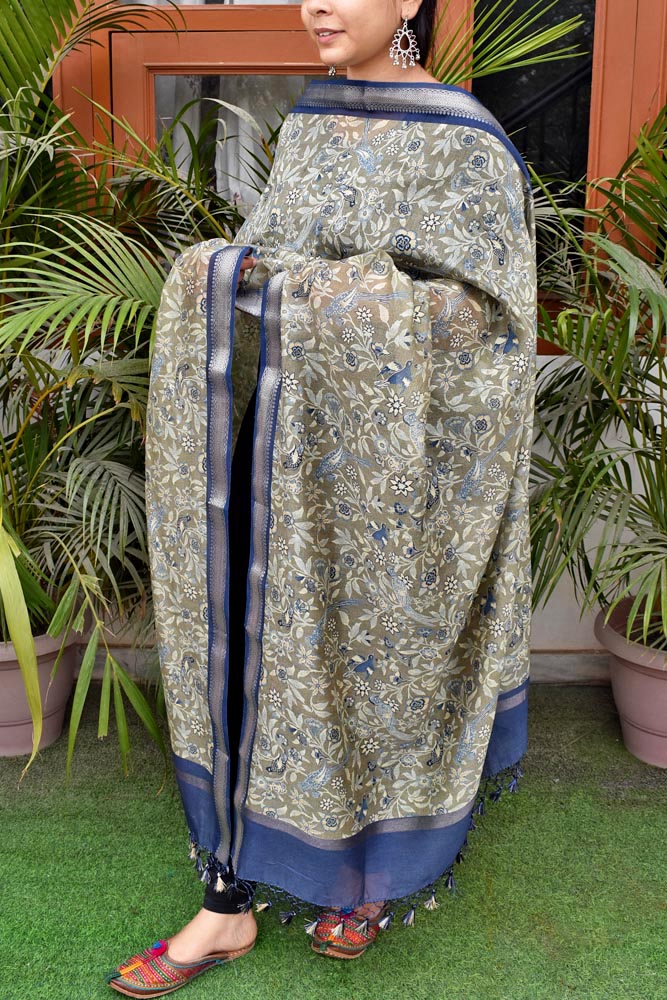 Beautiful Digital Printed Maheshwari dupatta with silver woven border
