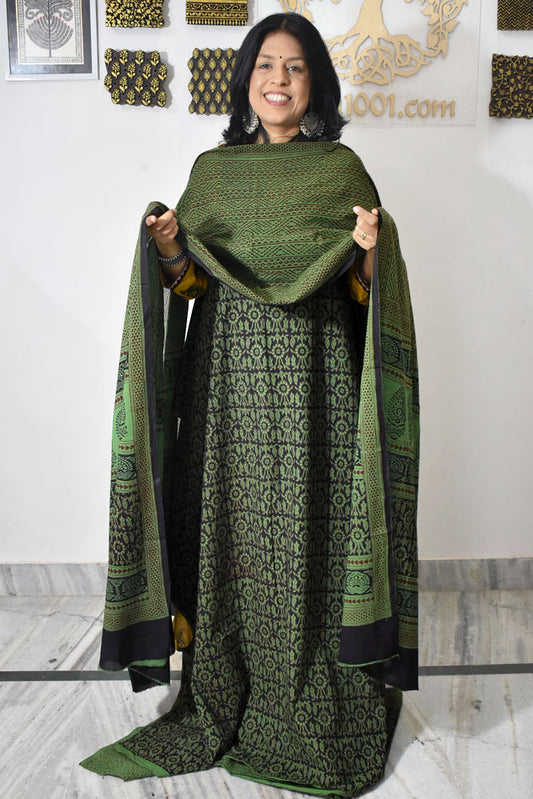 Bagh Hand Block Printed unstitched 3 pc Cotton suit fabric from MP