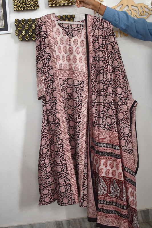 Bagh Hand Block Printed stitched 3 pc Cotton suit - 42 size