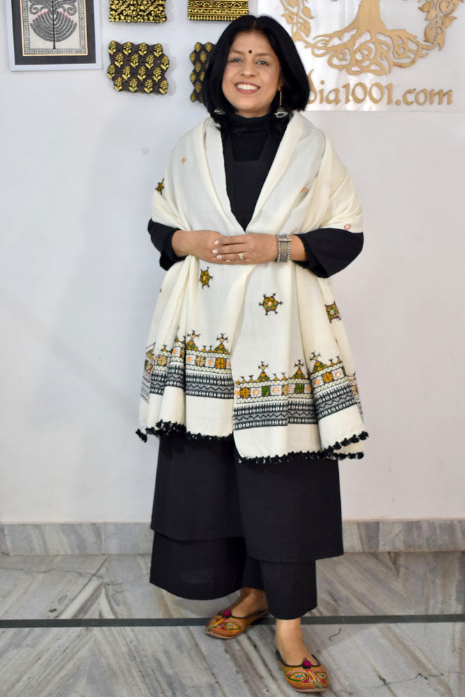 Handwoven Bhujodi Intricate Hand Embroidery & Hand  Mirror Work Woolen  Shawl
