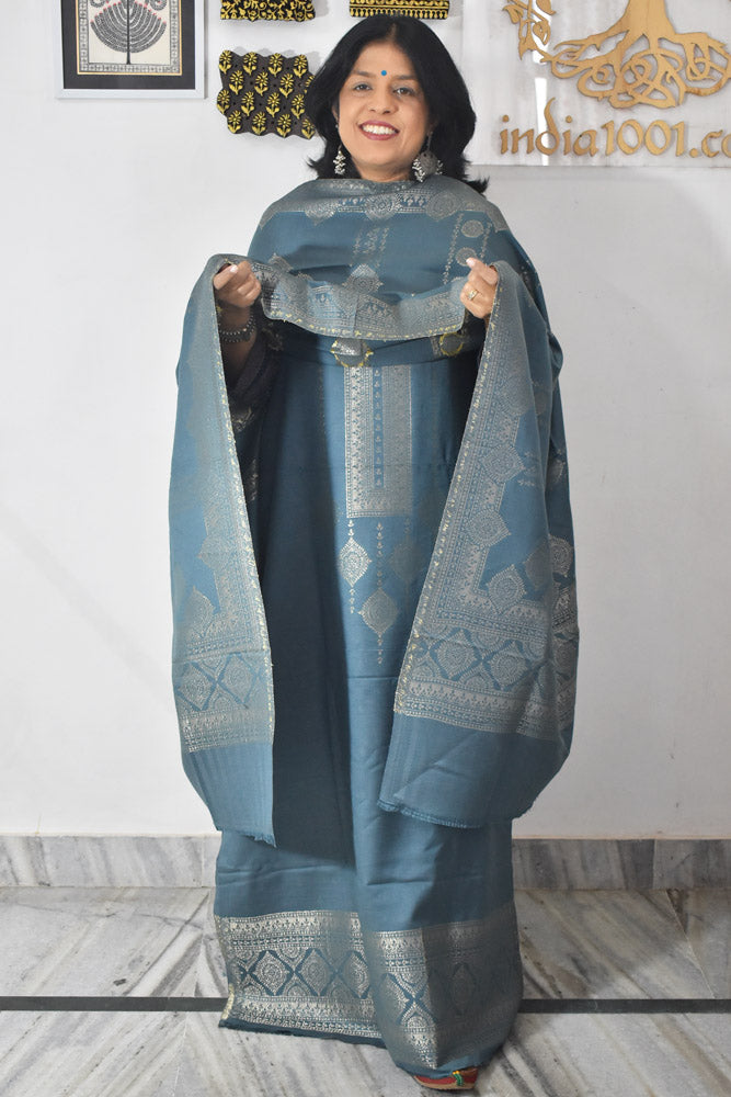 Beautiful Woolen Suit fabric with Woven patterns