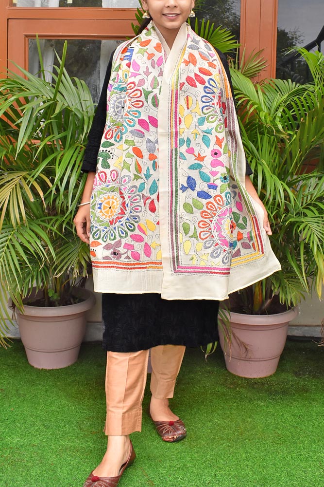 Elegant Hand Embroidered Kantha work Tussar Silk Stole