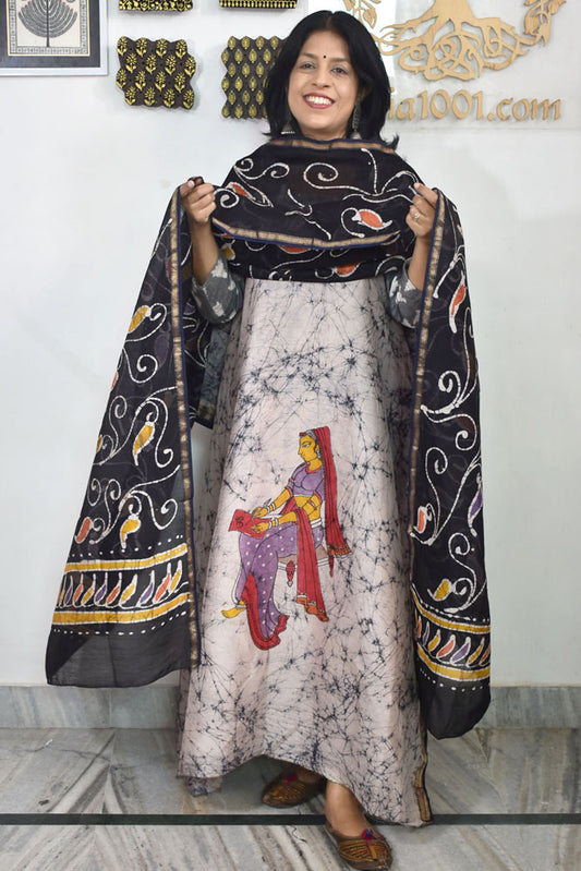 Elegant Handwoven Maheshwari silkcotton kurta fabric & dupatta set with  Wax Batik work