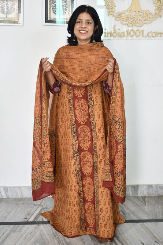 Bagh Hand Block Printed unstitched 3 pc Cotton suit fabric from MP