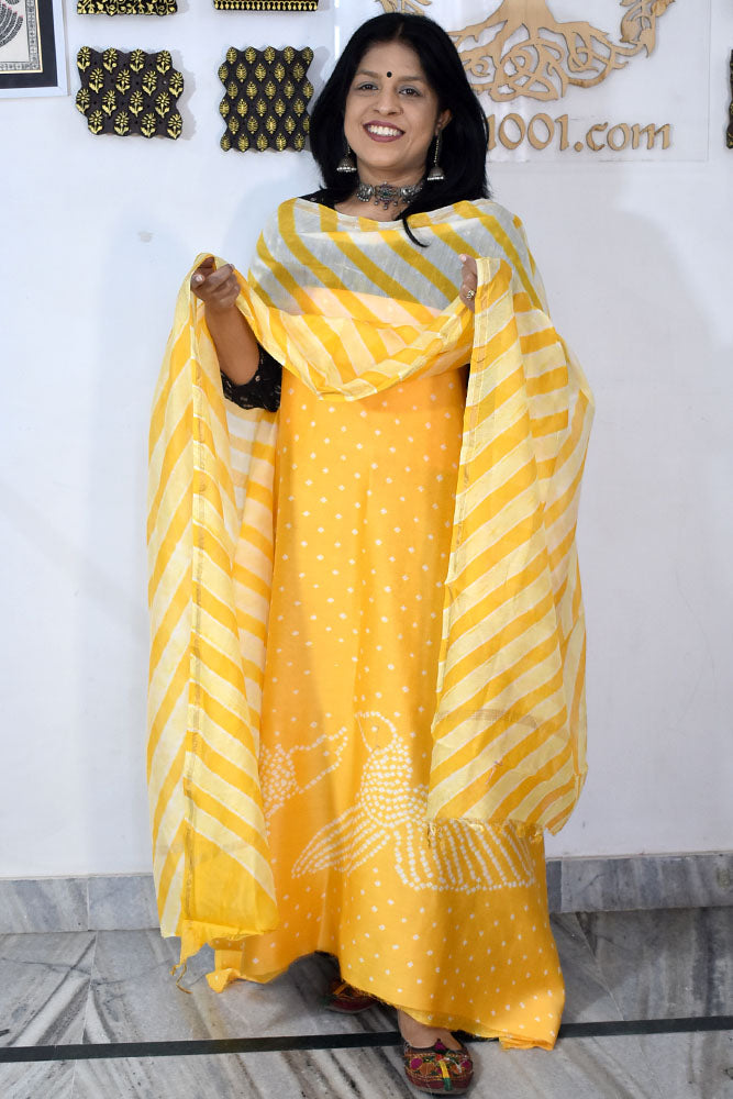 Premium Chanderi Silk Cotton Kurta dupatta sets with Bandhani Work