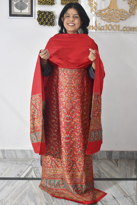 Beautiful Woolen Suit fabric with Woven patterns