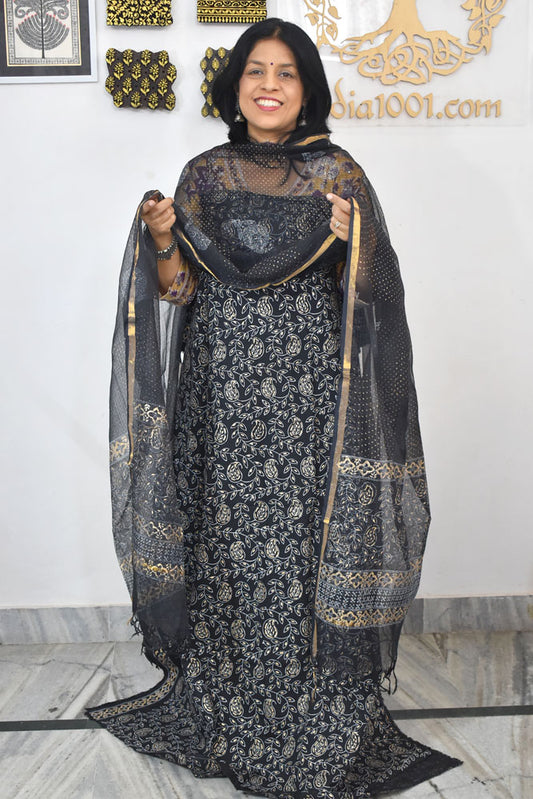 Beautiful Khadi ( खड़ी) Hand Block Printed Cotton unstitched suit fabric with Kota Doria Dupatta