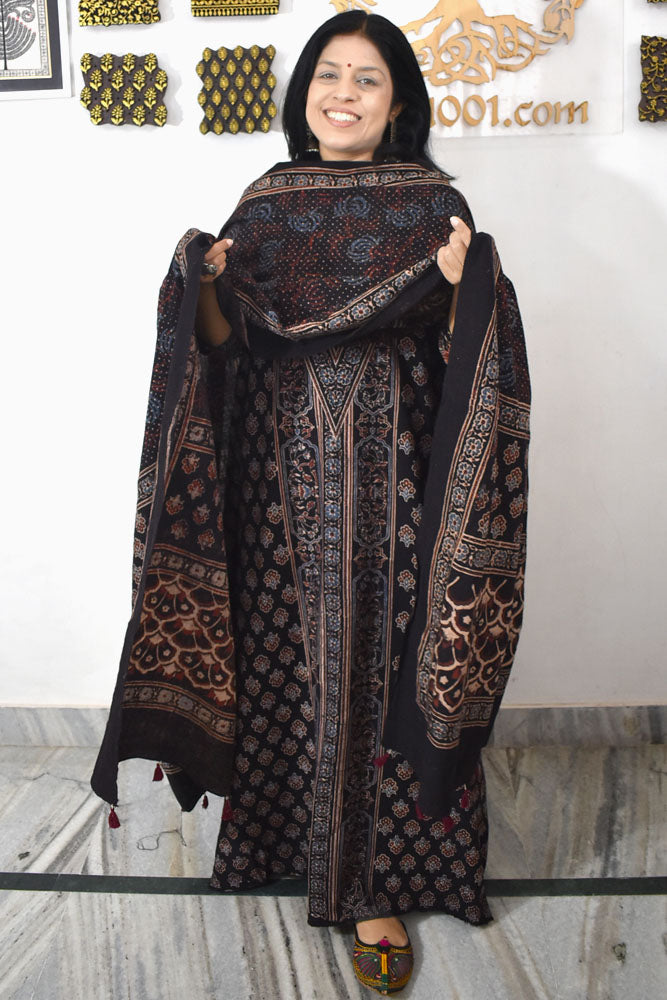 Premium Handwoven Kala Cotton Bhujodi suits with Ajrakh Hand Block Print - 2 pc set