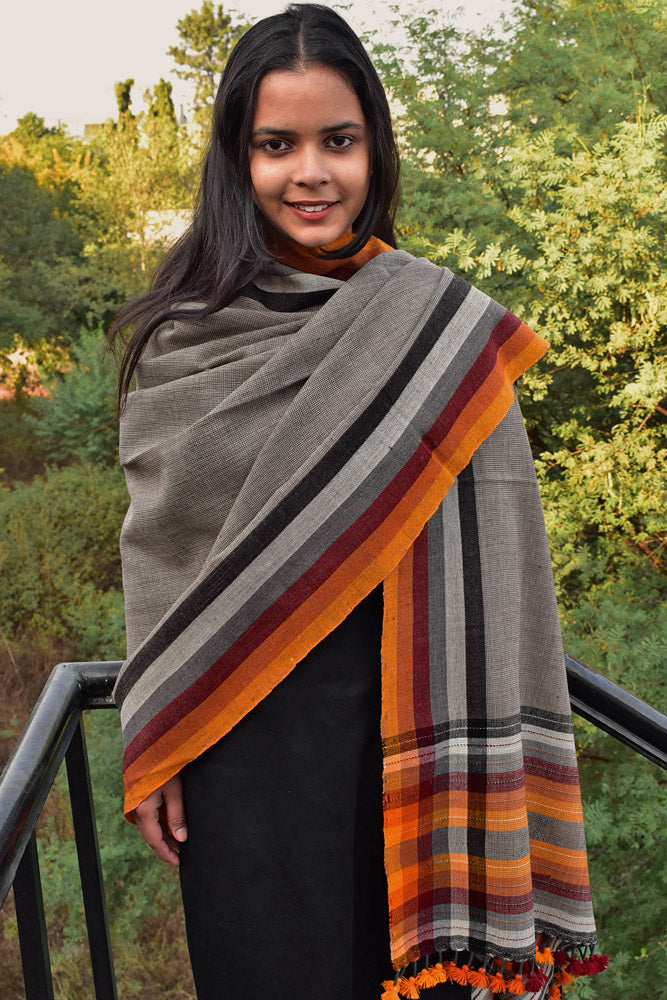 Unique, Warm Handwoven Bhujodi Handwoven Pure Wool shawl with tassels - Unisex Shawls