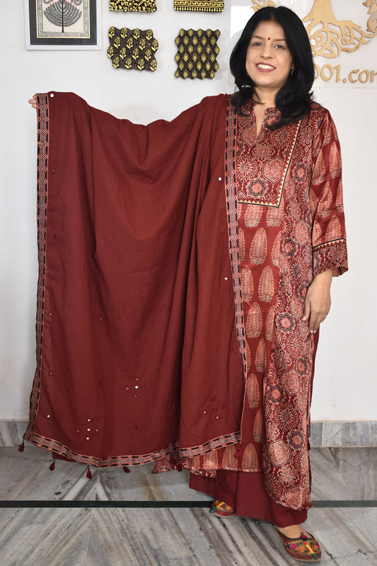 Beautiful Cotton Dupatta With Mirror Works