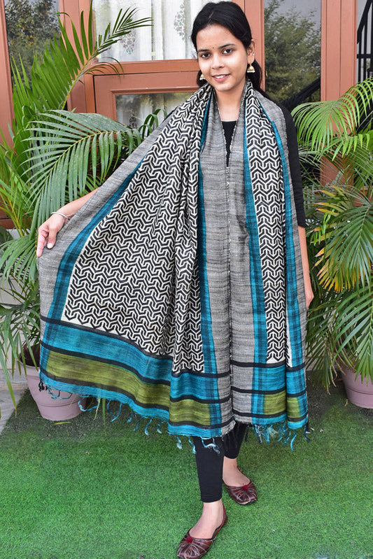 Geecha Silk Dupatta with Hand Block print