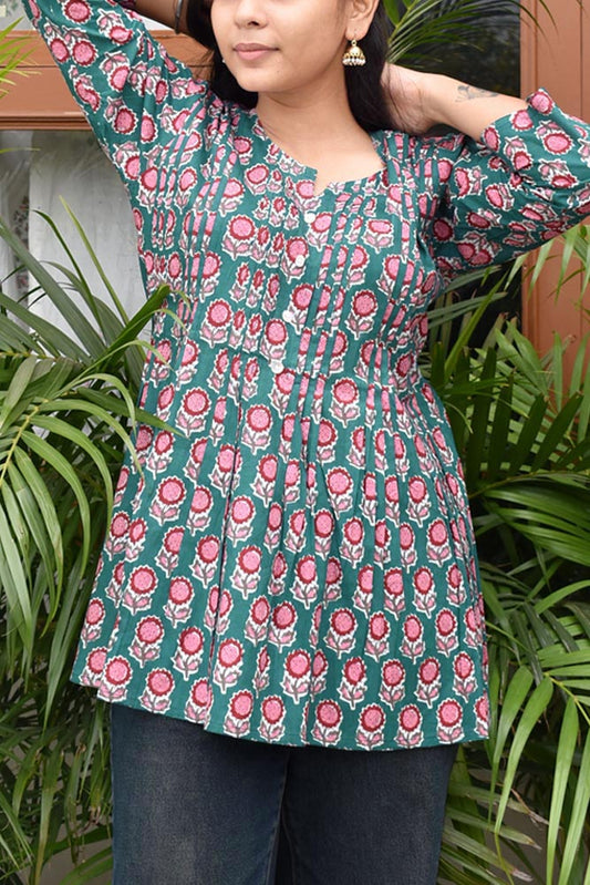 Elegant Soft Cotton Short top / Kurta with pleats Size - 36, 38, 40, 42