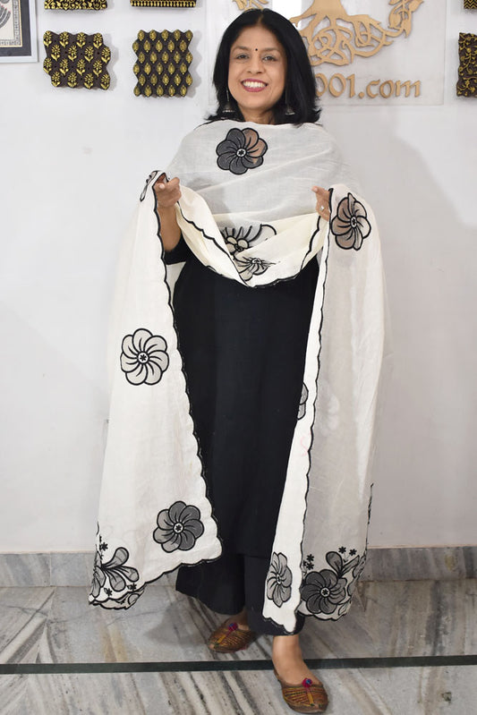 Gorgeous Cutwork & Embroidered Cotton Cream Dupatta