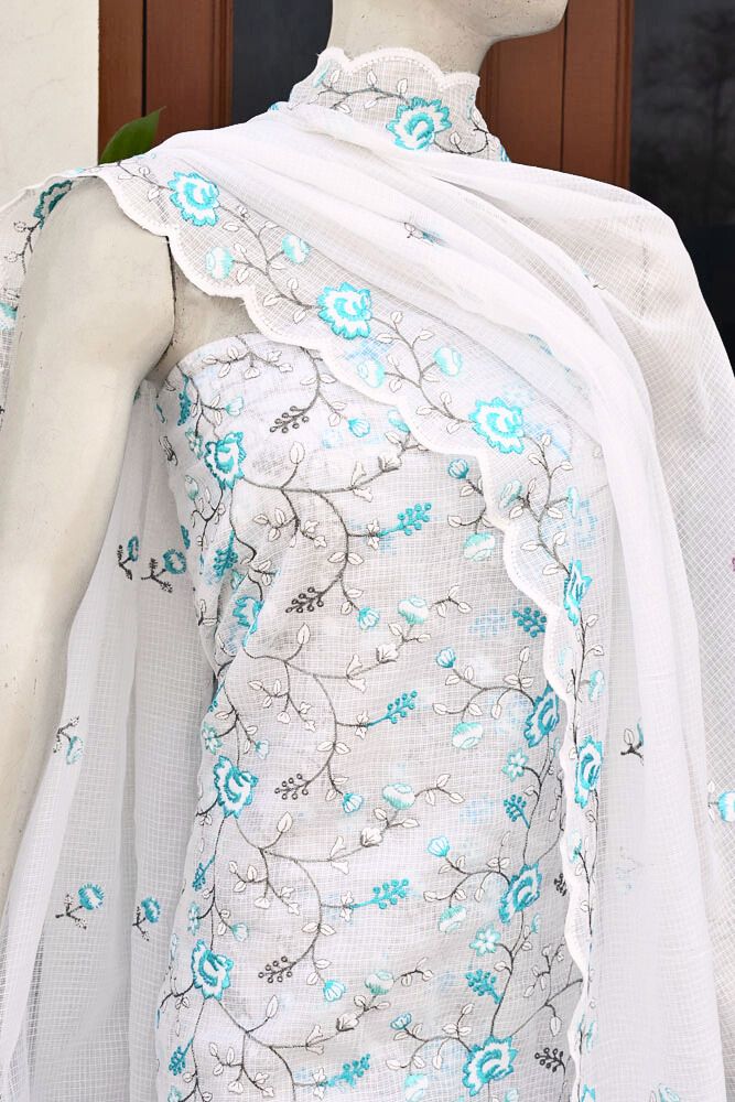 Elegant , Soft & Light Kota Cotton Kurta & Dupatta with embroidery & scallops