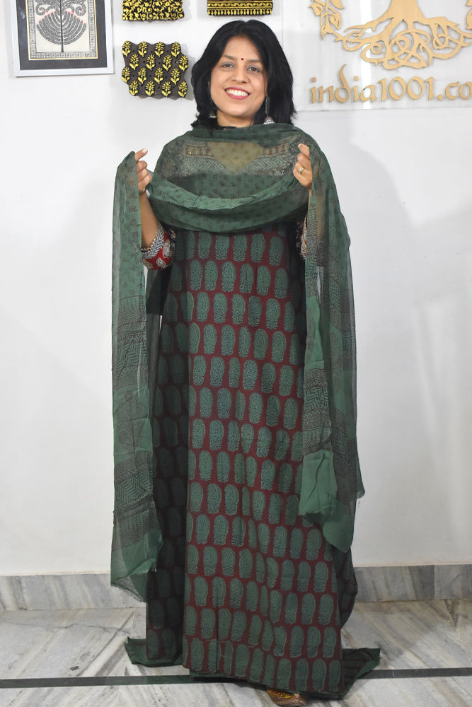 Classic Bagh Block Printed unstitched suit fabric with chiffon dupatta