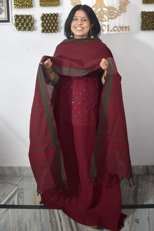 Elegant woven cotton suit with Cotton dupatta