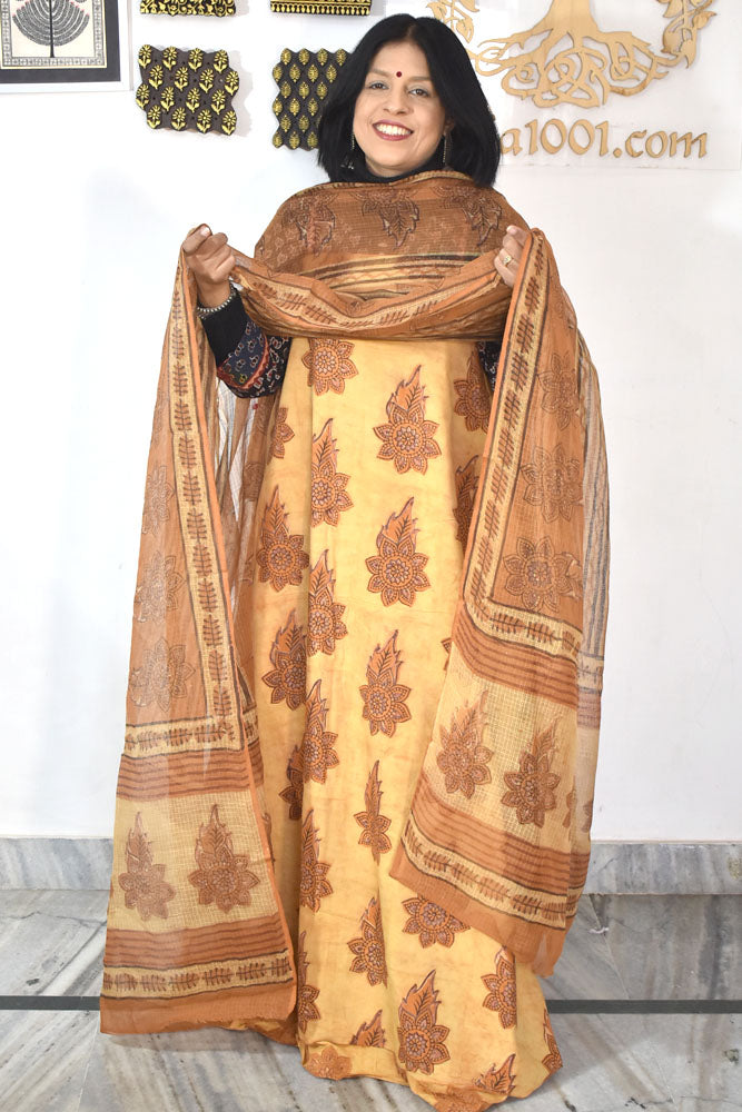 Vanaspati Bagru Ajrakh Cotton Kurta & Kota Dupatta with Cotton Bottom - 3 pc set