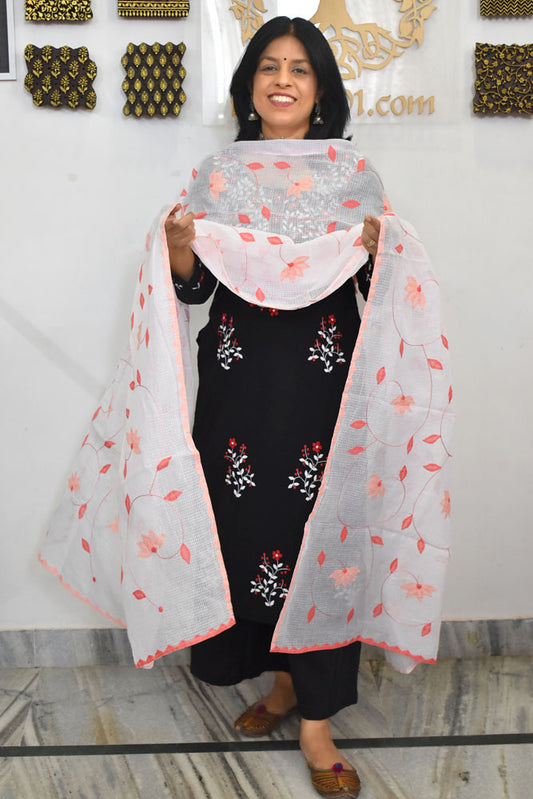 Handcrafted Phool Patti Applique & Hand Crochet work Kota cotton dupatta