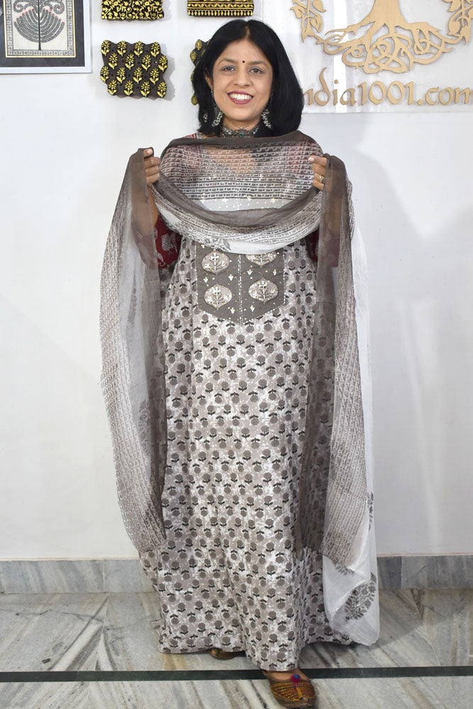 Premium Cotton Unstitched Suit with Neck patch, Intricate Hand Embroidery & Block print dupatta