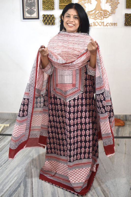 Bagh Hand Block Printed unstitched 3 pc Cotton suit fabric with block print from MP