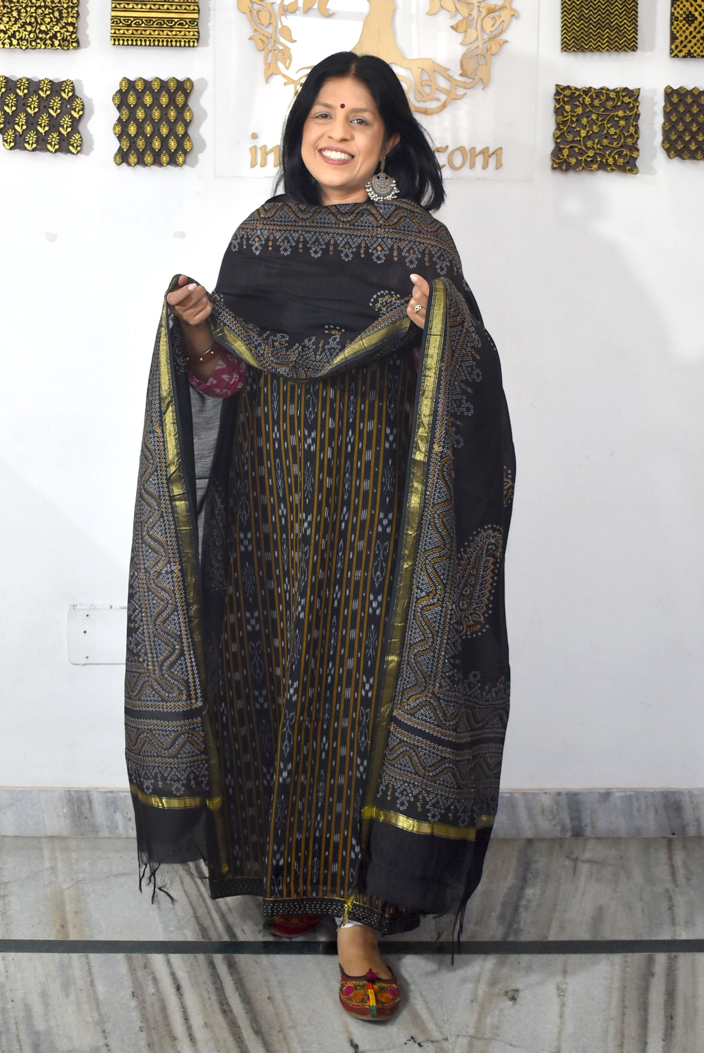 Handwoven Sambalpuri ikkat Cotton kurta with Chanderi Dupatta & Cotton Bottom - 3 pc set