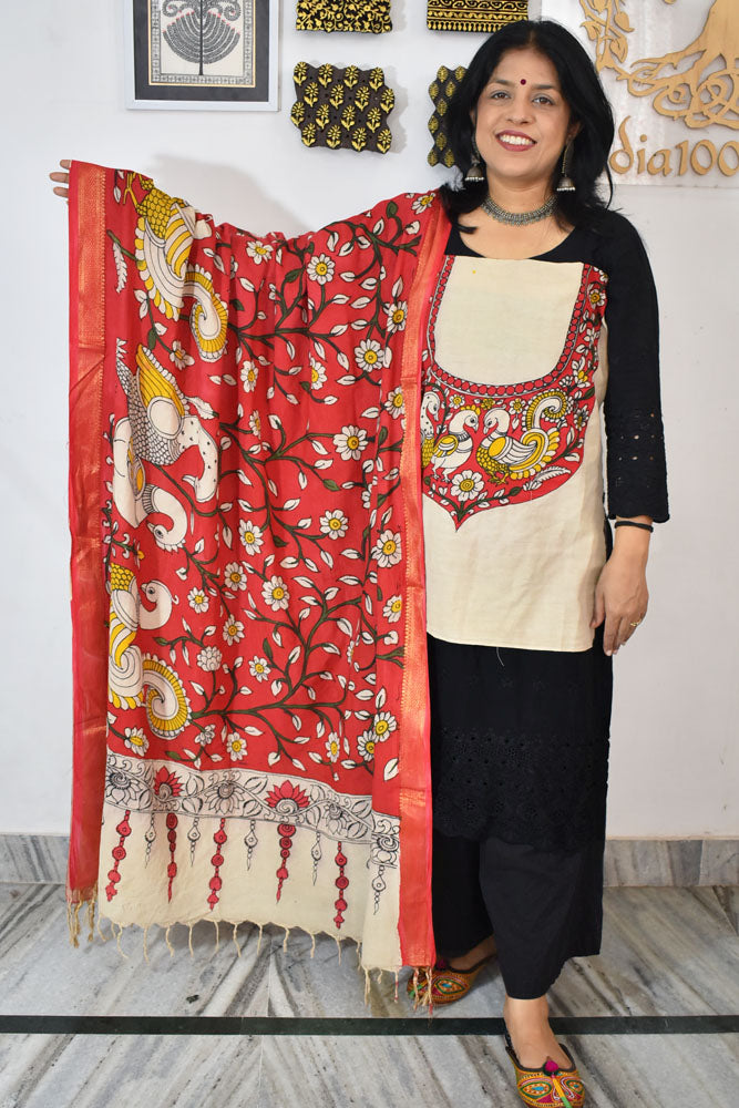 Beautiful Hand Painted Pen Kalamkari Dupatta & patch in Bangalore silk in Cotton