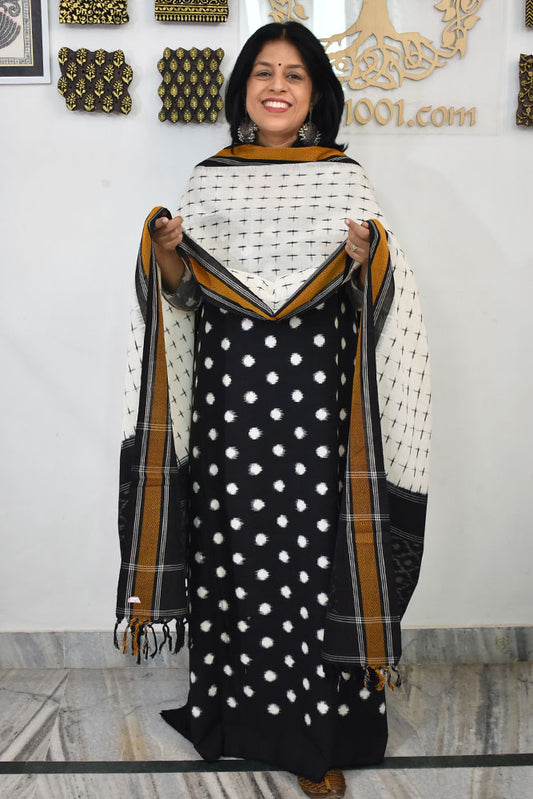 Handwoven  Ikkat Cotton dupatta with Woven Ikkat Cotton Kurta