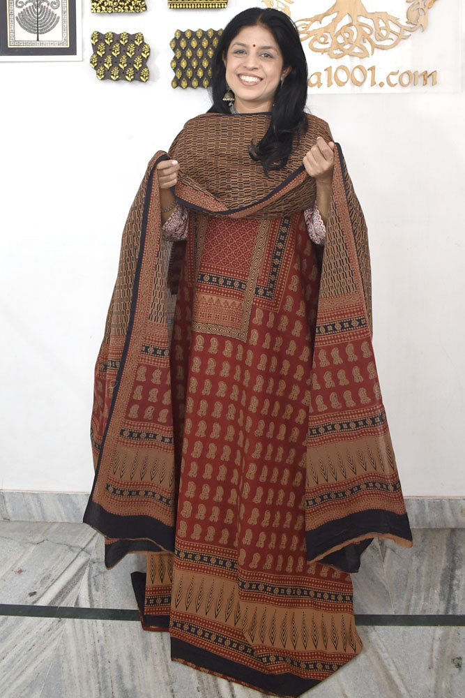Bagh Hand Block Printed unstitched 3 pc Cotton suit fabric with block print from MP