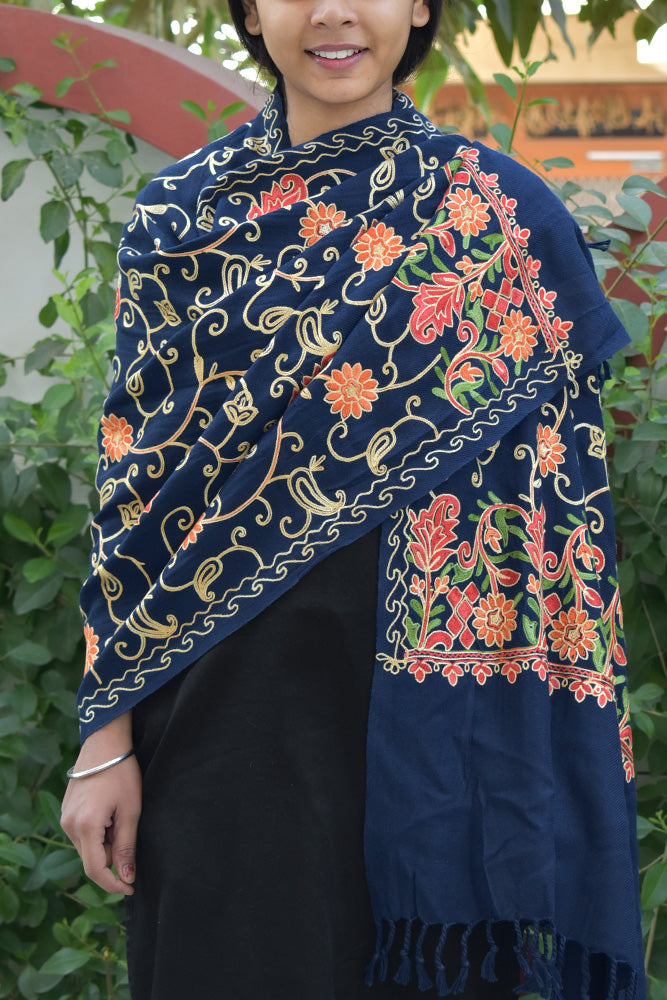 Beautiful Aari work Woolen stole