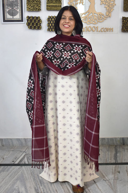 Handwoven  Ikkat Cotton dupatta with Woven Ikkat Cotton Kurta