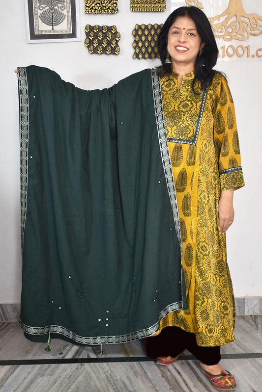 Beautiful Cotton Dupatta With Mirror Works