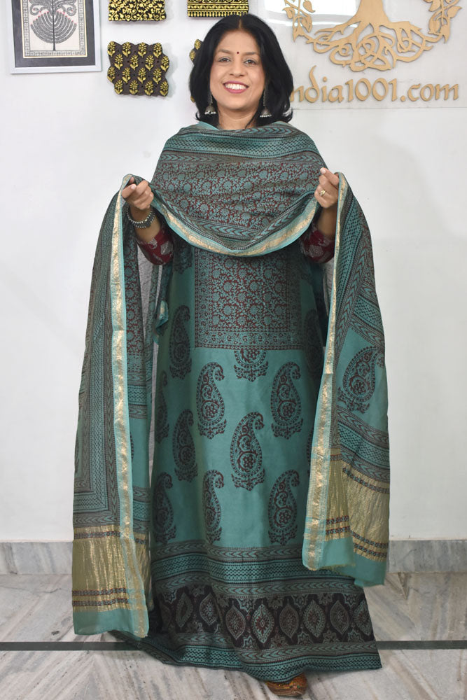 Bagh Hand Block Printed unstitched 3 pcs Handwoven Maheshwari suit fabric with Zari borders & Lagdi ( zari palla )