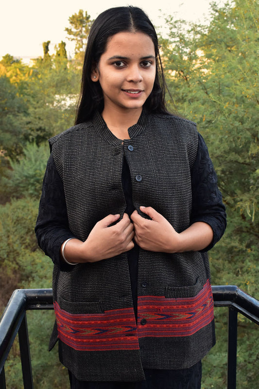 Handwoven Himalayan Wool Jacket with Satin silk inner lining - size 42 , 44