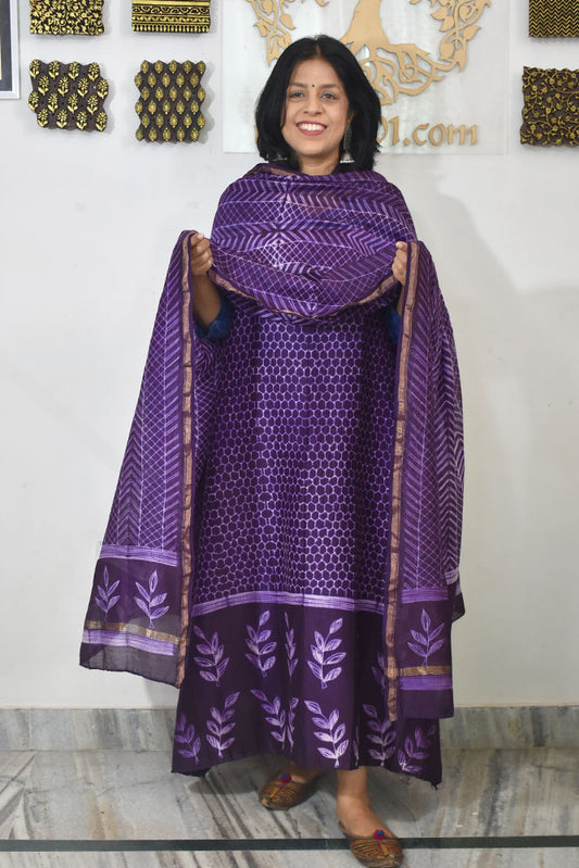 Premium Chanderi Silk Cotton Kurta dupatta sets with Nui Shibori Work