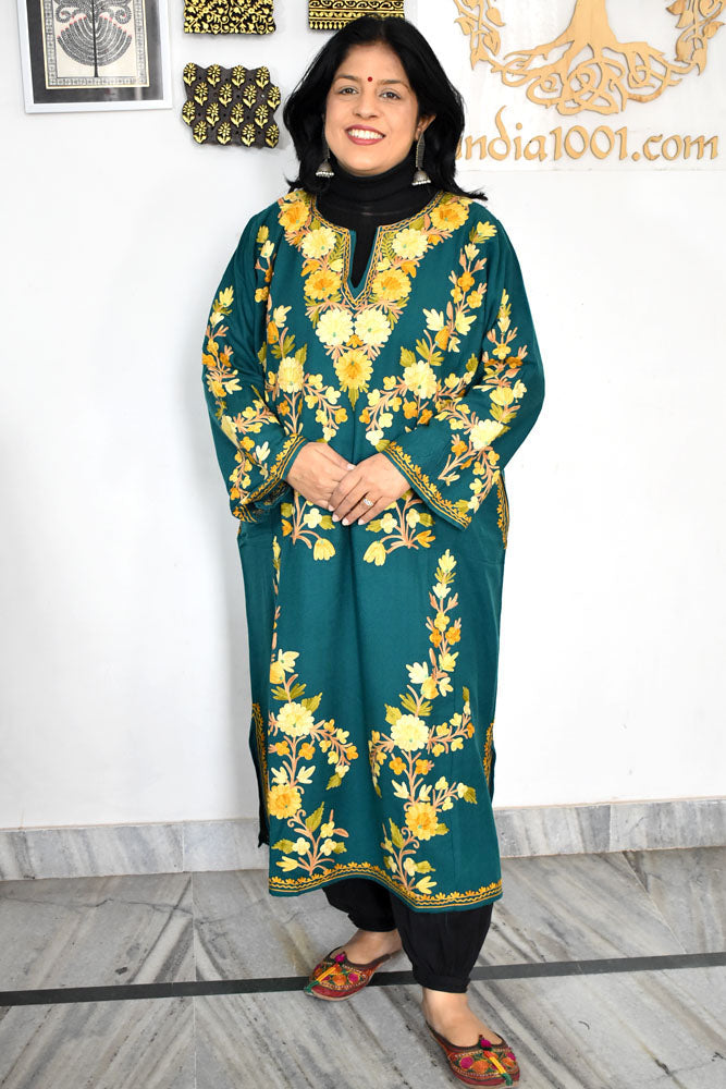 Kashmiri Wool Aari Embroidered Solid Women's Pheran Kurta - Free Size ( for size 38- 48)