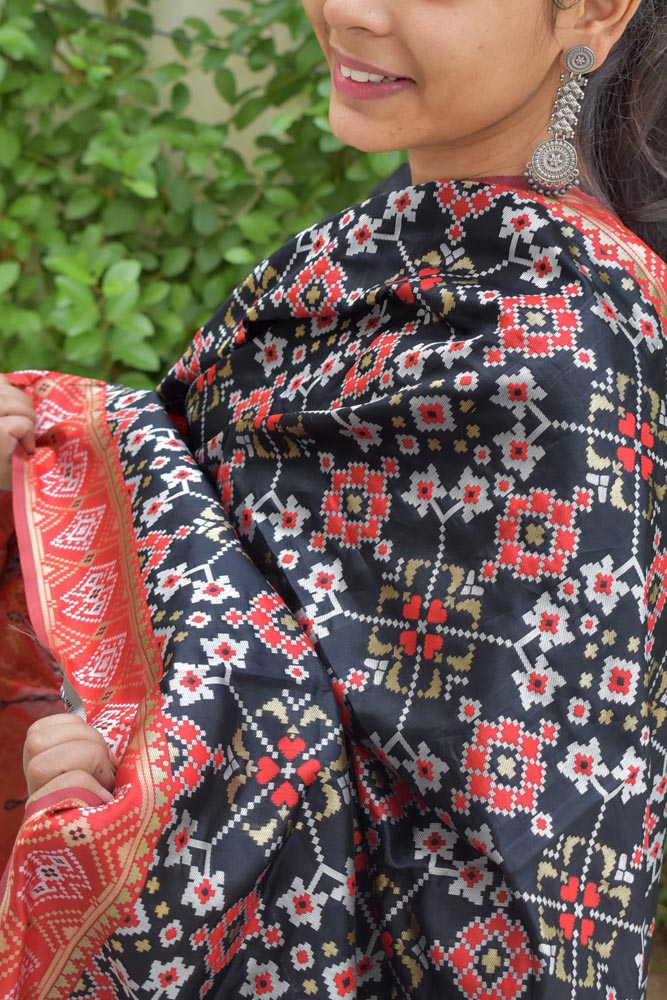 Beautiful Banarasi Dupatta with Patola Inspired patterns